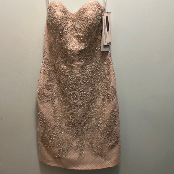 Lace vintage Strapless beaded wedding dress - Picture 5 of 14